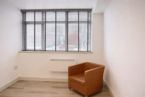 Photo 1- click for photo gallery